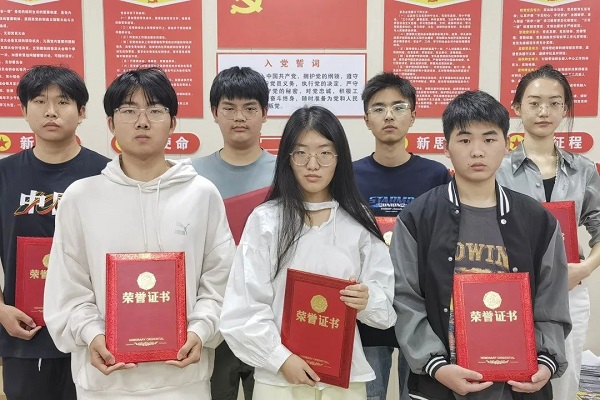 图三.jpg 图三.jpg