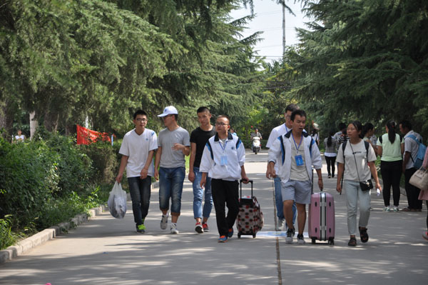 学长的一路陪伴.JPG